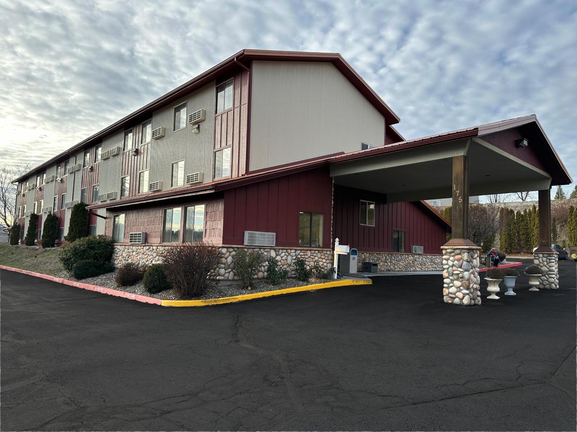 Fairbridge Inn & Suites Moscow - Pullman מראה חיצוני תמונה